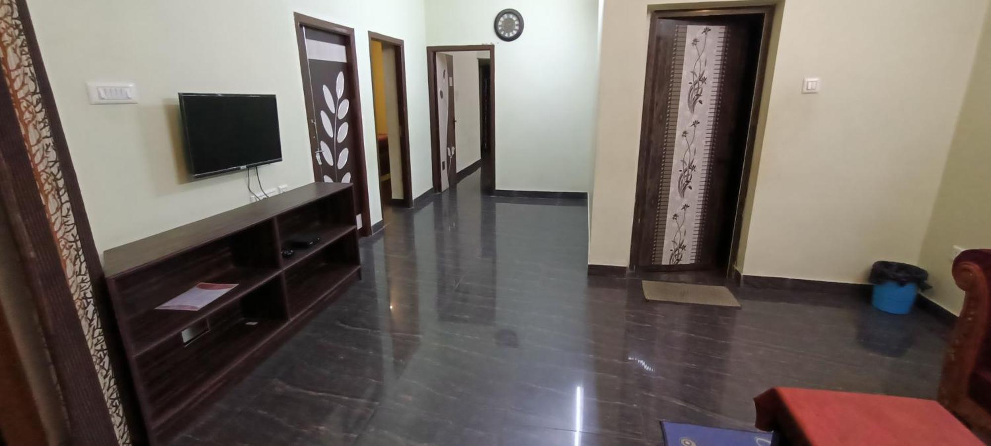 דירות קודאיקנאל Sumira Residency מראה חיצוני תמונה