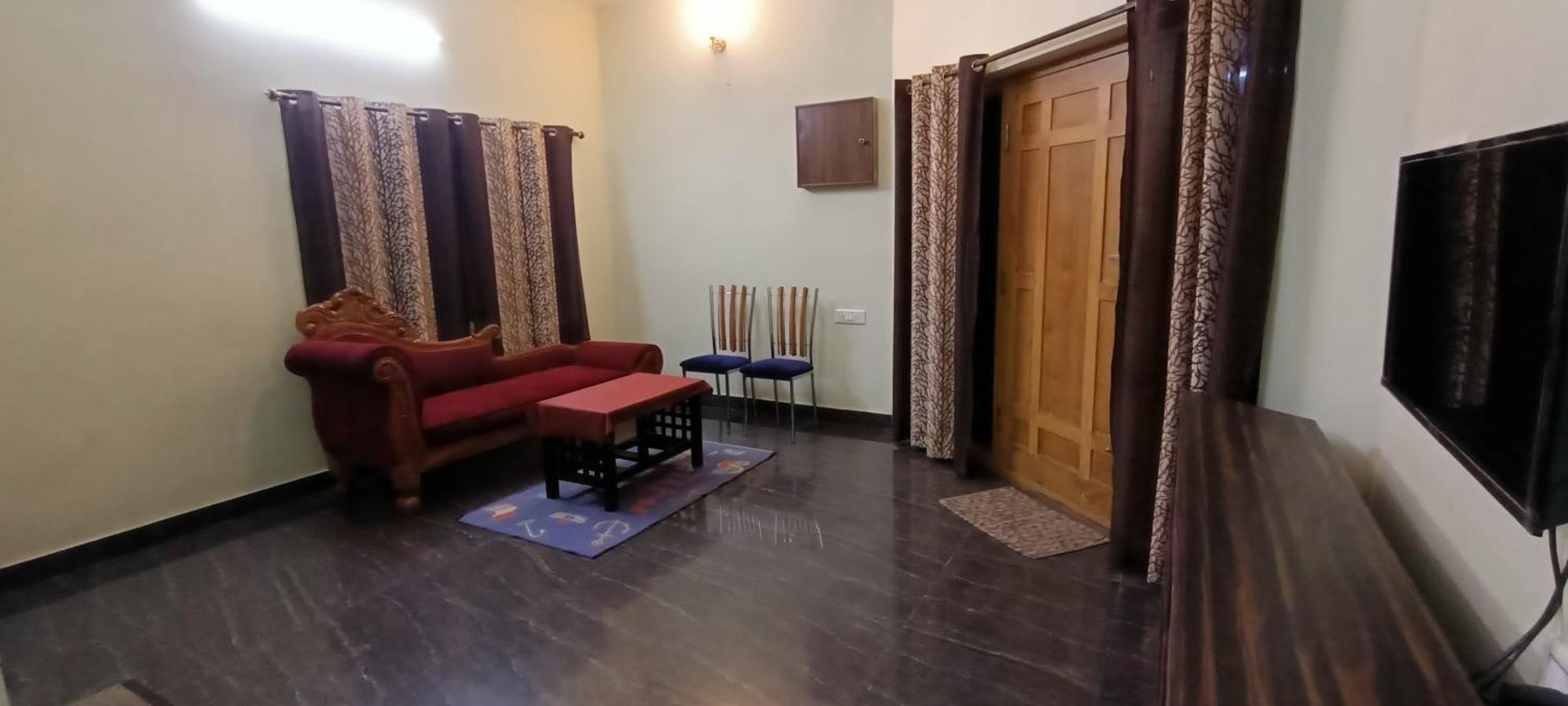 דירות קודאיקנאל Sumira Residency מראה חיצוני תמונה